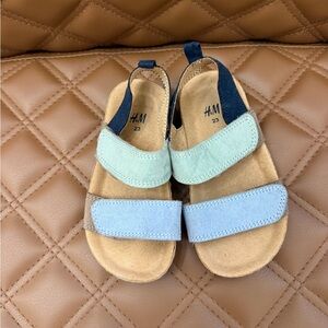 H&M Toddler Boy Sandals size 7